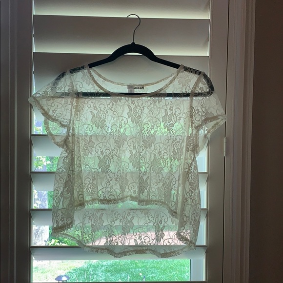 Lace flowy crop top - Picture 1 of 2